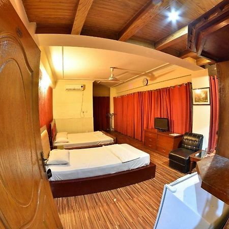 Ballagio Isb Hotel Islamabad Buitenkant foto