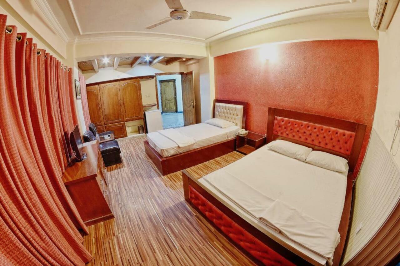 Ballagio Isb Hotel Islamabad Buitenkant foto