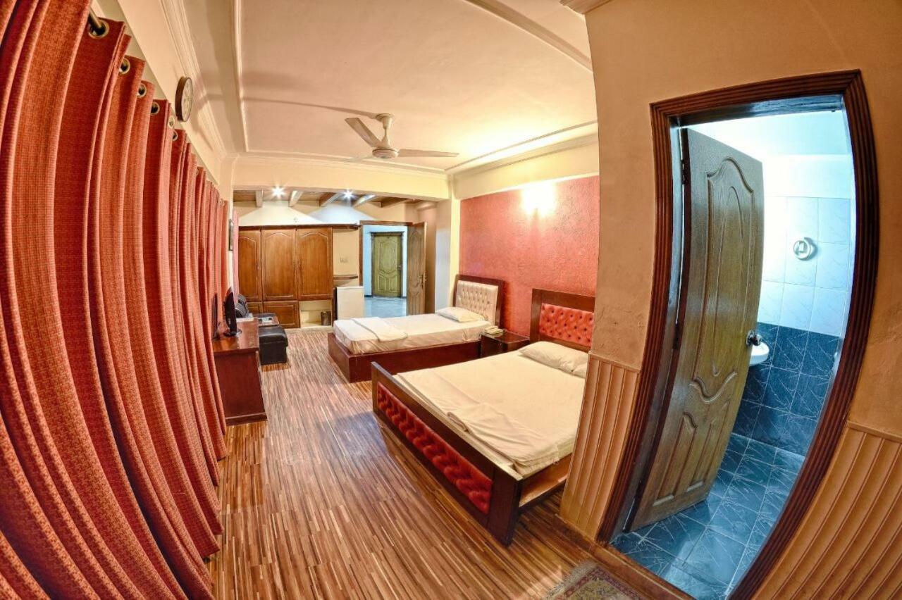 Ballagio Isb Hotel Islamabad Buitenkant foto